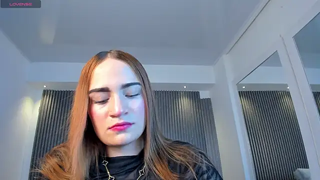 Snapshot of MadisonAnngel chatting on October 29, 2025, 6:40 pm MadisonAnngel online show from October 29, 2025, 6:40 pm