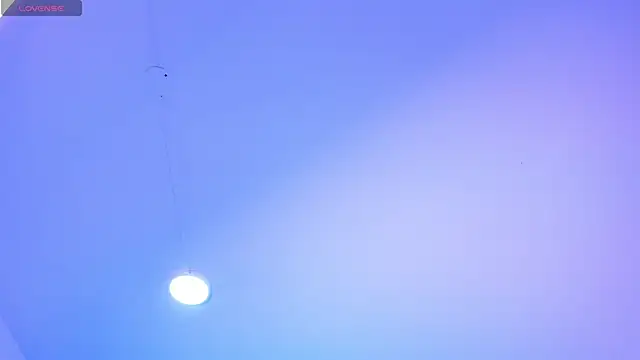 Snapshot of MadisonAnngel chatting on November 7, 2025, 8:02 pm MadisonAnngel online show from November 7, 2025, 8:02 pm