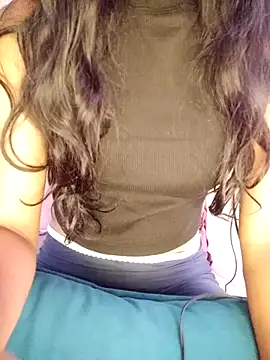 trending tamizhachii online show from November 7, 2025, 2:27 am