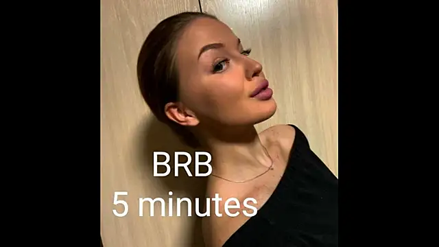 LaurennHill online show from September 21, 2025, 12:16 am