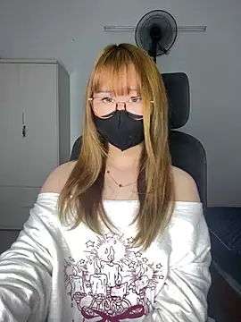 Meowyeuk6 online show from March 16, 2026, 5:44 am