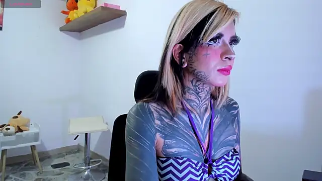 Nickidoll66- online show from May 14, 2026, 12:18 am
