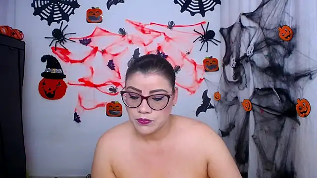 Snapshot of ValeriaHairy chatting on October 14, 2025, 3:51 am ValeriaHairy online show from October 14, 2025, 3:51 am