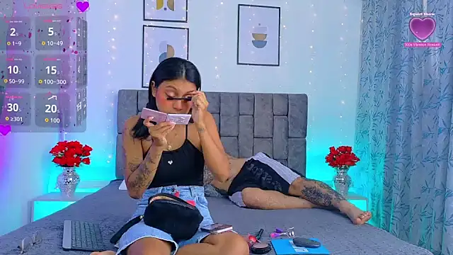 Snapshot of Soffia_Konig_ chatting on July 13, 2026, 12:37 pm Soffia Konig online show from July 13, 2026, 12:37 pm