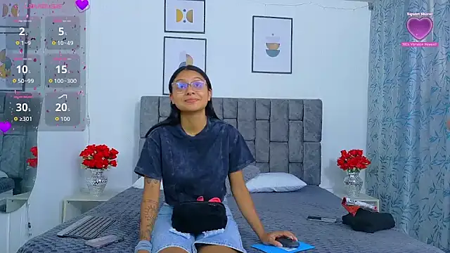 Snapshot of Soffia_Konig_ chatting on July 24, 2026, 12:12 pm Soffia Konig online show from July 24, 2026, 12:12 pm