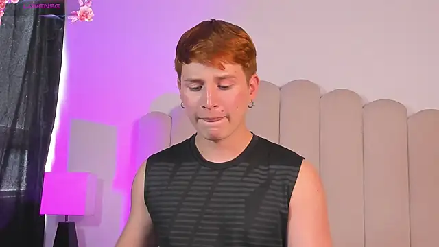 Snapshot of Eragonbooy chatting on December 16, 2025, 6:23 pm Eragonbooy online show from December 16, 2025, 6:23 pm