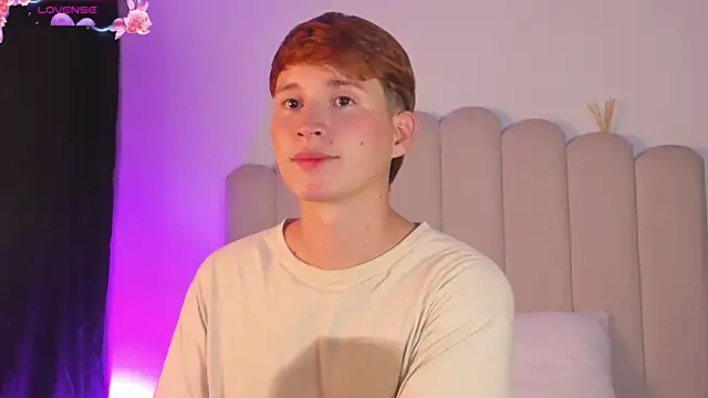 Snapshot of Eragonbooy chatting on February 17, 2026, 11:13 pm Eragonbooy online show from February 17, 2026, 11:13 pm