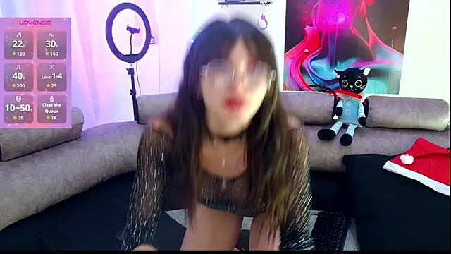 Snapshot of Elissa_goddess chatting on December 14, 2025, 2:00 pm Elissa goddess online show from December 14, 2025, 2:00 pm