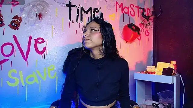 Sweettpleasure online show from November 16, 2025, 2:22 pm