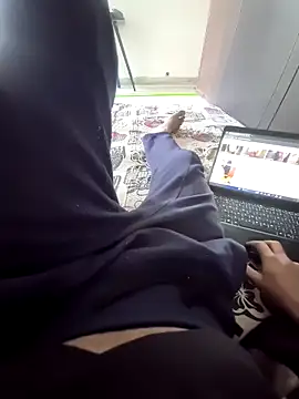 YoursThickDick online show from March 16, 2026, 3:47 am