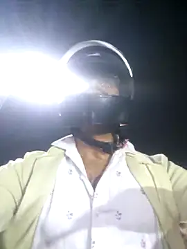 YoursThickDick online show from November 19, 2025, 4:07 pm