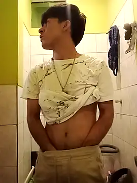 Babydemilk online show from April 27, 2026, 4:38 pm