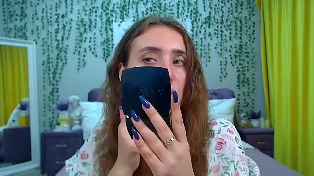 SherryBaers online show from October 15, 2025, 6:22 am