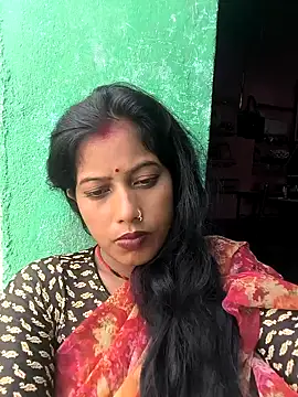 Pinki malhotra online show from October 3, 2025, 4:47 am