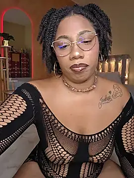 Snapshot of Naomi_jhonson chatting on July 25, 2026, 3:03 am Naomi jhonson online show from July 25, 2026, 3:03 am