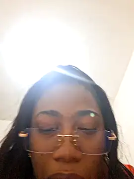 Snapshot of Naomi_jhonson chatting on October 11, 2025, 11:50 pm Naomi jhonson online show from October 11, 2025, 11:50 pm