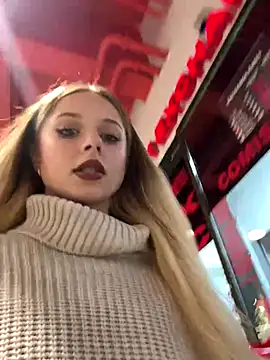 Snapshot of BabyAnais chatting on October 16, 2025, 1:19 pm BabyAnais online show from October 16, 2025, 1:19 pm