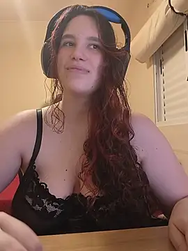 Mellhots2 online show from May 15, 2026, 1:25 am
