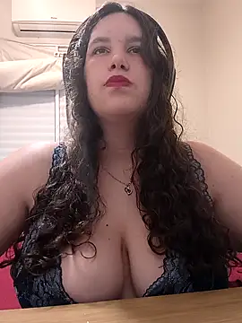 Snapshot of Mellhots2 chatting on February 12, 2026, 1:16 am Mellhots2 online show from February 12, 2026, 1:16 am