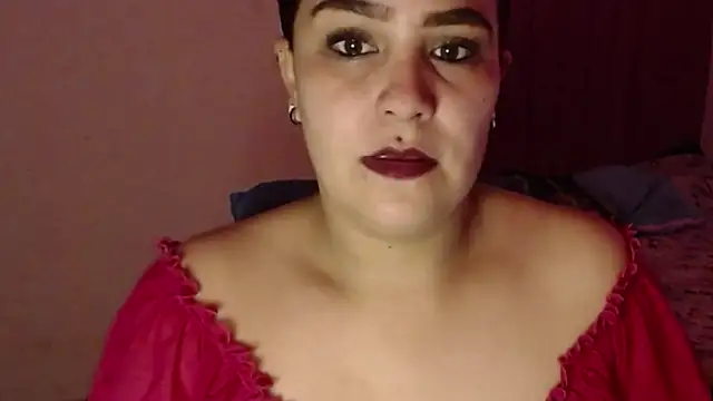 Snapshot of Salma_deep chatting on October 10, 2025, 3:35 pm Salma deep online show from October 10, 2025, 3:35 pm
