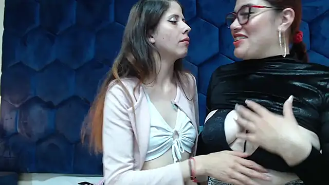 Snapshot of secretdream_vc chatting on October 21, 2025, 2:33 am secretdream vc online show from October 21, 2025, 2:33 am