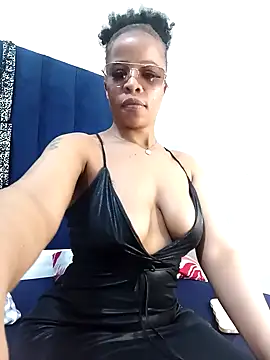 Stacy Dashh online show from October 11, 2025, 4:24 am