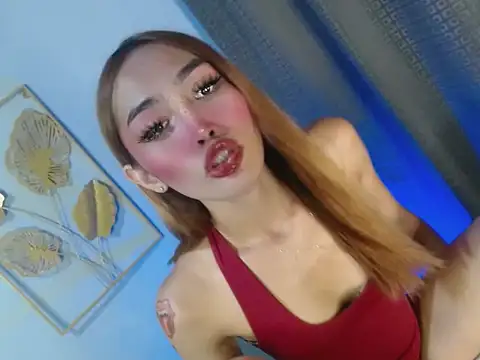 sweetfuckerbaby18 online show from June 17, 2026, 4:39 pm