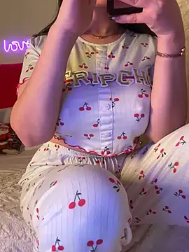 OnlyRima online show from April 20, 2026, 9:34 am