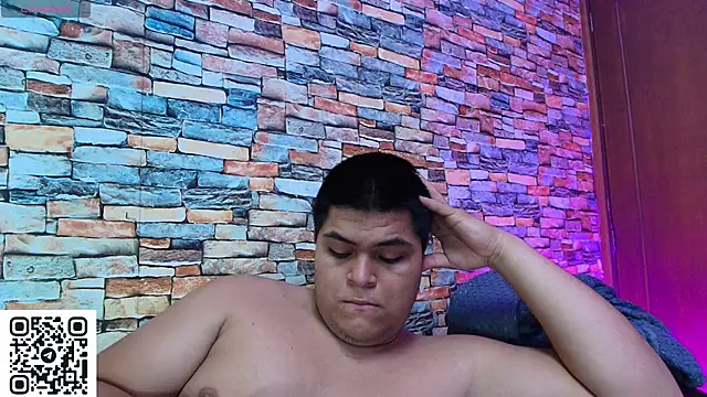 Snapshot of naomi_campbel_ chatting on May 17, 2026, 8:31 pm naomi campbel online show from May 17, 2026, 8:31 pm