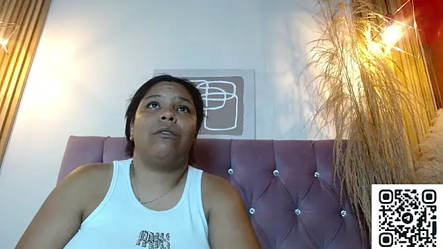 Snapshot of naomi_campbel_ chatting on May 29, 2026, 1:55 am naomi campbel online show from May 29, 2026, 1:55 am