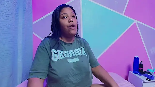 naomi campbel  online show from April 26, 2026, 1:52 pm