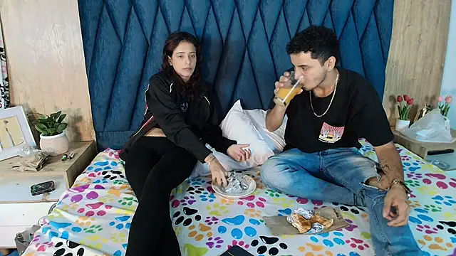 HellAndDante  online show from December 2, 2025, 1:17 am