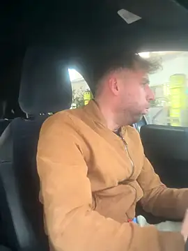 Torissimo92 online show from December 21, 2025, 8:49 am