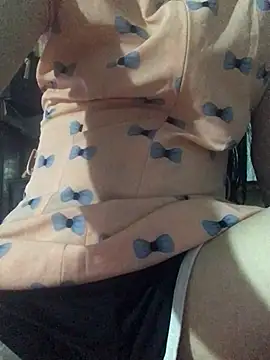 Snapshot of themchichnhau123 chatting on November 9, 2025, 2:54 pm themchichnhau123 online show from November 9, 2025, 2:54 pm