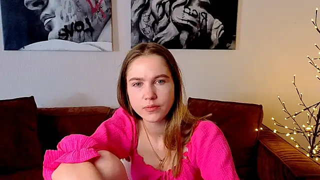 Spicy Lexi online show from July 1, 2026, 1:00 pm