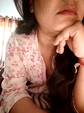 Snapshot of CUTE-PX chatting on February 16, 2026, 10:47 am CUTE-PX online show from February 16, 2026, 10:47 am