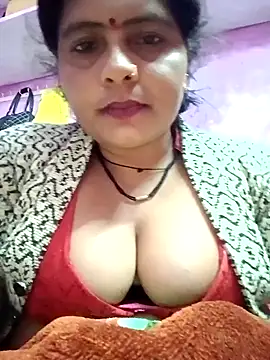 Hot komal1 online show from December 13, 2025, 8:04 pm