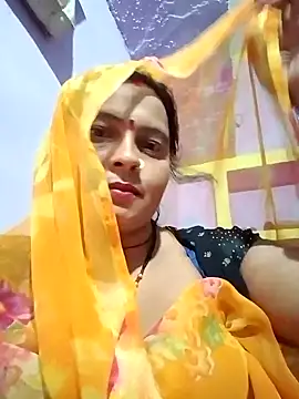 Hot komal1 online show from April 23, 2026, 10:33 pm