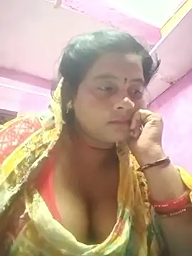 Hot komal1 online show from October 9, 2025, 10:32 pm