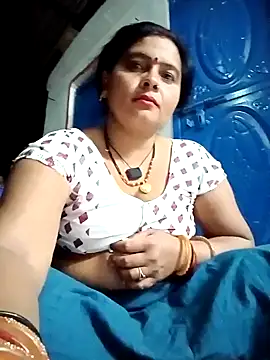 Hot komal1 online show from April 22, 2026, 8:59 pm