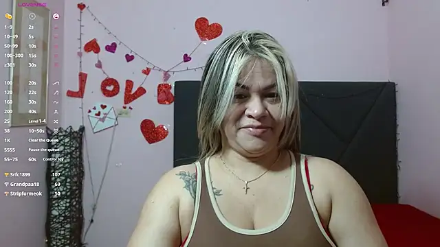 Snapshot of pamela_echeverria chatting on June 3, 2026, 11:11 am pamela echeverria online show from June 3, 2026, 11:11 am