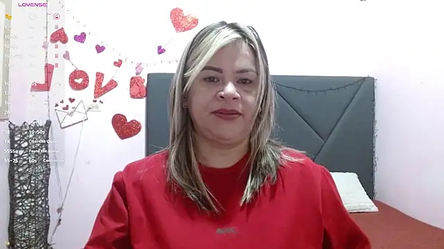 Snapshot of pamela_echeverria chatting on June 9, 2026, 11:11 am pamela echeverria online show from June 9, 2026, 11:11 am