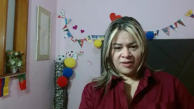 Snapshot of pamela_echeverria chatting on July 2, 2026, 11:16 am pamela echeverria online show from July 2, 2026, 11:16 am