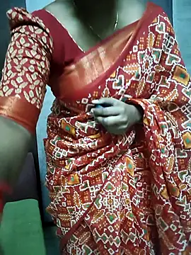 vasundhara26 online show from December 18, 2025, 9:51 pm