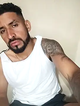 Alexsexygamer online show from October 19, 2025, 5:16 pm