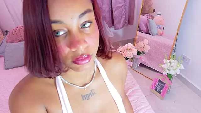 Snapshot of Sofia_Stanley chatting on May 27, 2026, 12:12 pm Sofia Stanley online show from May 27, 2026, 12:12 pm