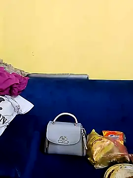 Snapshot of Suhana_Darling chatting on November 1, 2025, 4:23 pm Suhana Darling online show from November 1, 2025, 4:23 pm