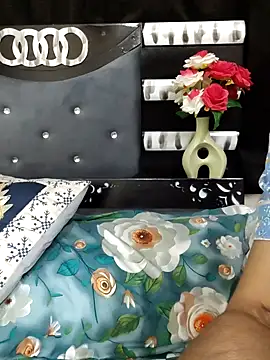 Suhana Darling online show from April 6, 2026, 10:33 pm