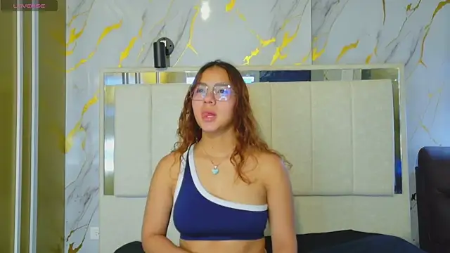 angeles azul online show from May 3, 2026, 4:54 pm