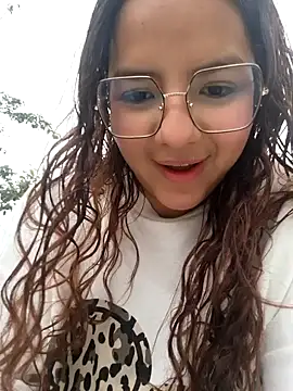 Snapshot of angeles_azul chatting on July 8, 2026, 1:56 pm angeles azul online show from July 8, 2026, 1:56 pm